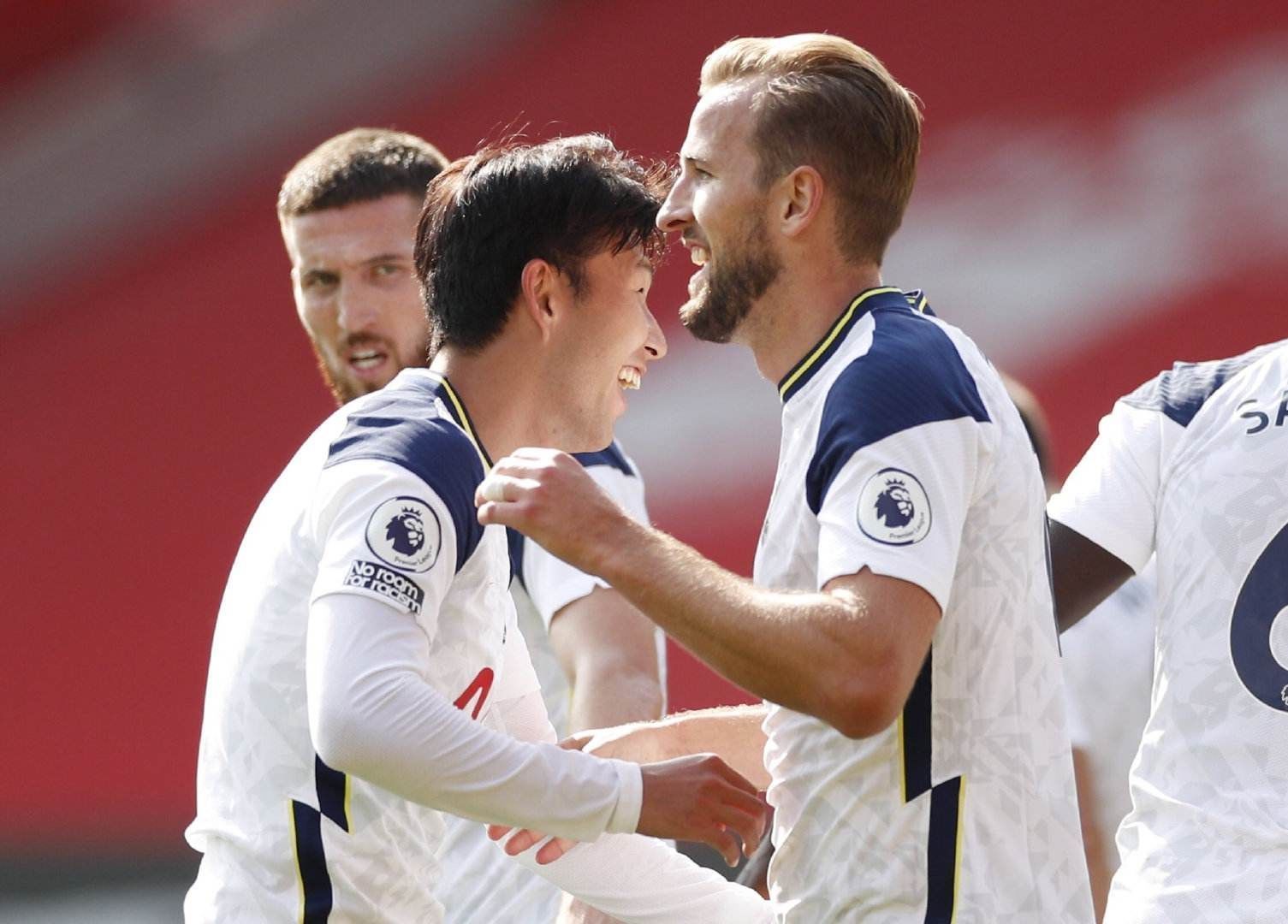 就由劳塔罗 就由劳塔罗